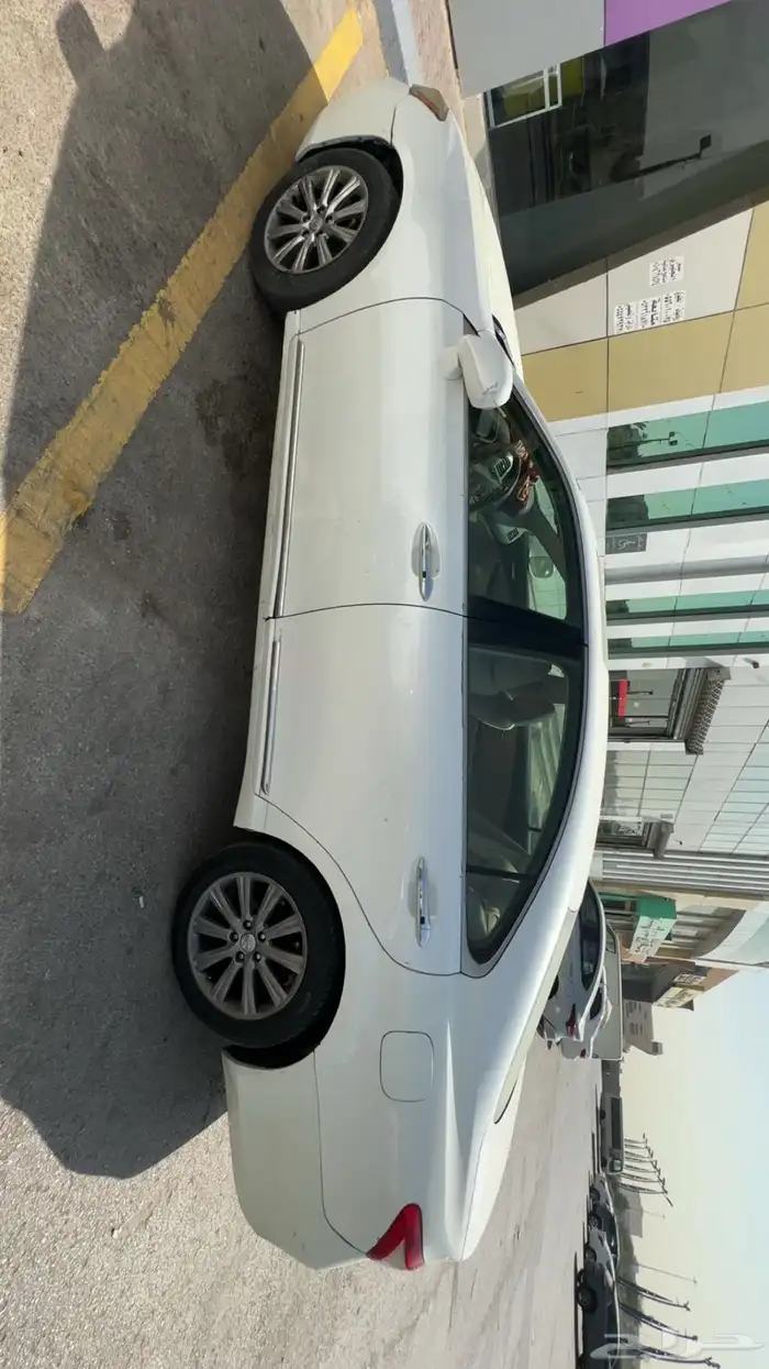 للبيع لكزس es 2008 4