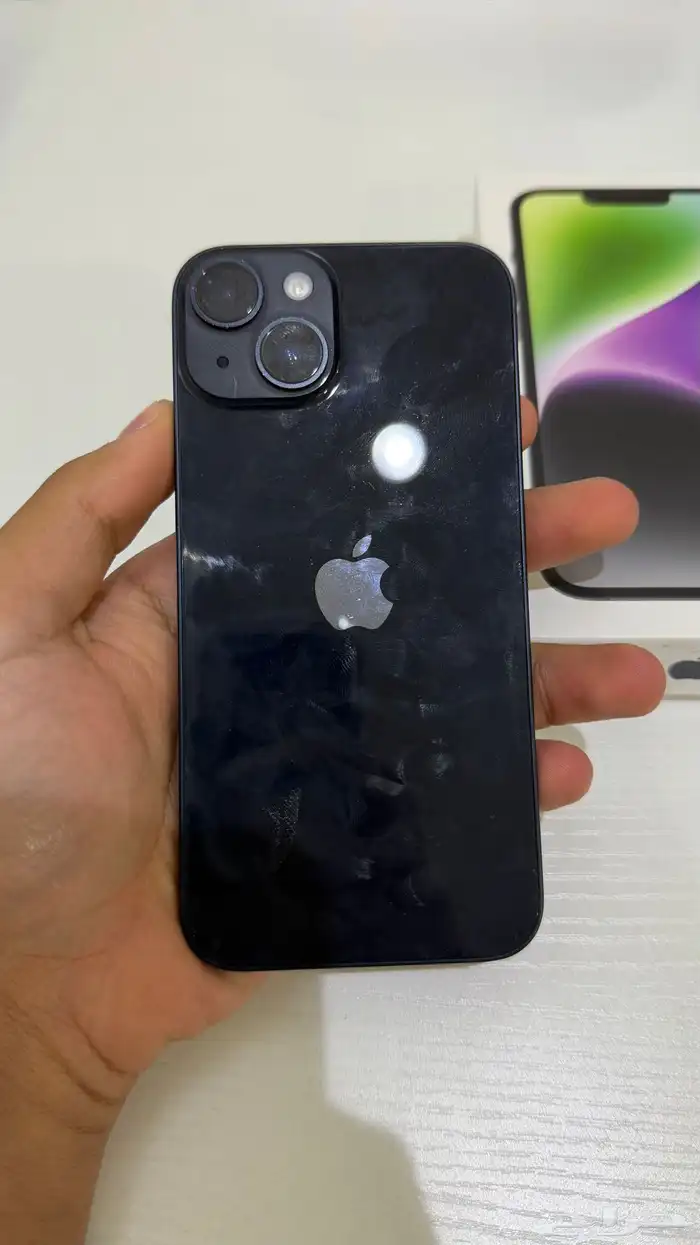 ايفون 14 العادي 5