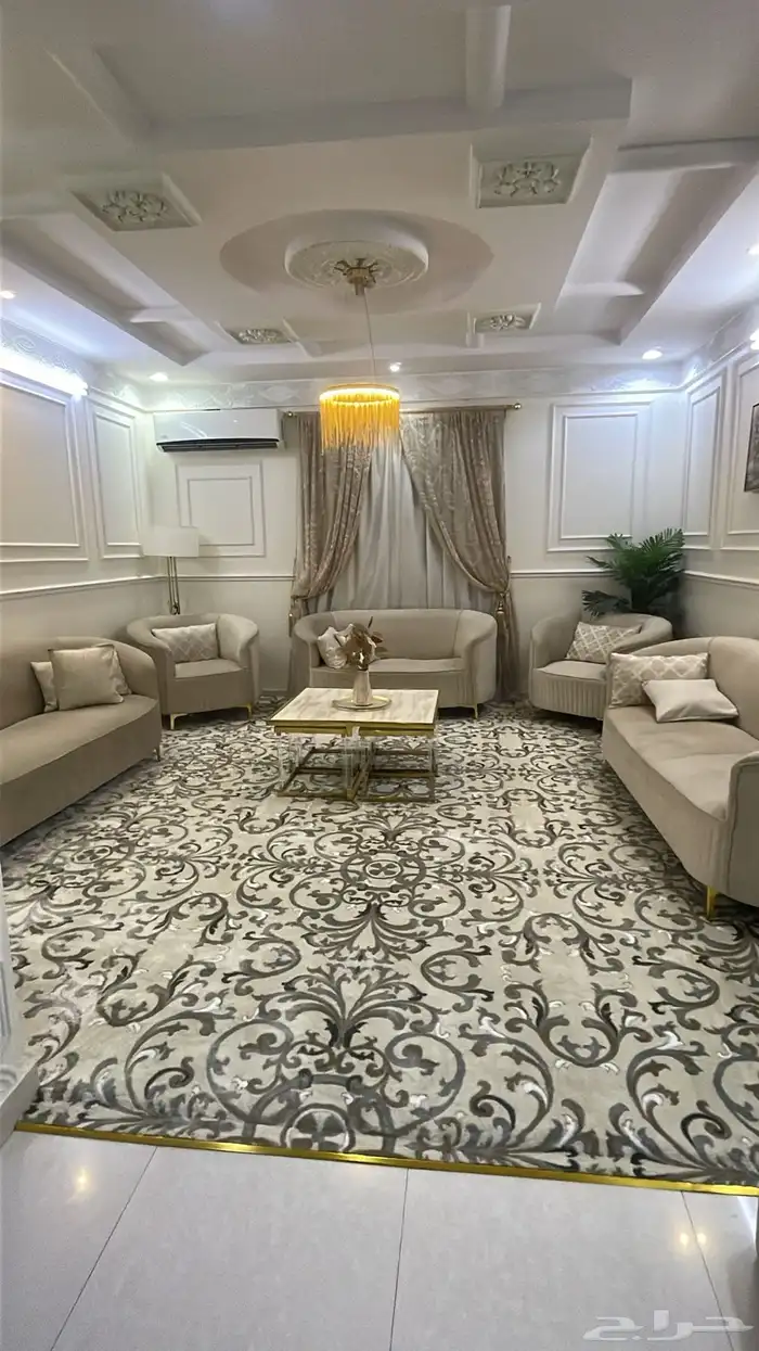 كنب للبيع نظيف 0