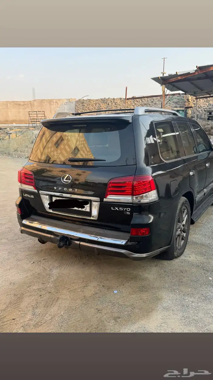 جيب لكزز 2015 شبه مخزن نضيف اسود سبورت بريمي 5