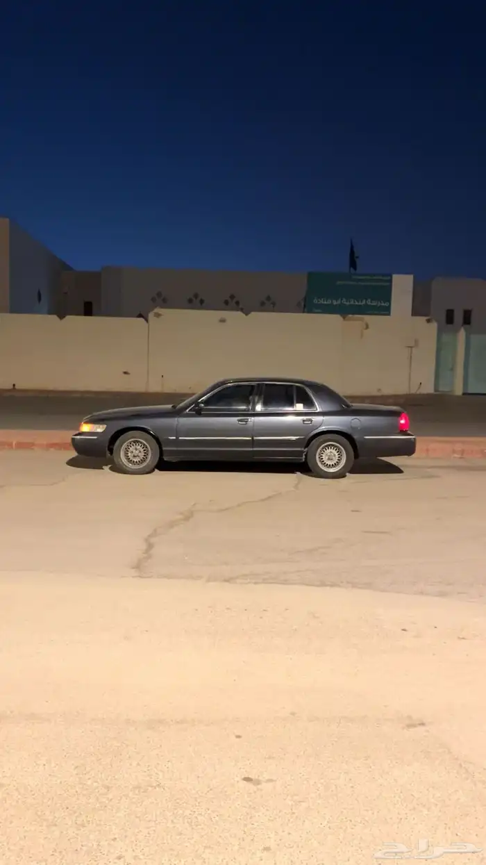 فورد ماركيز 2002 1