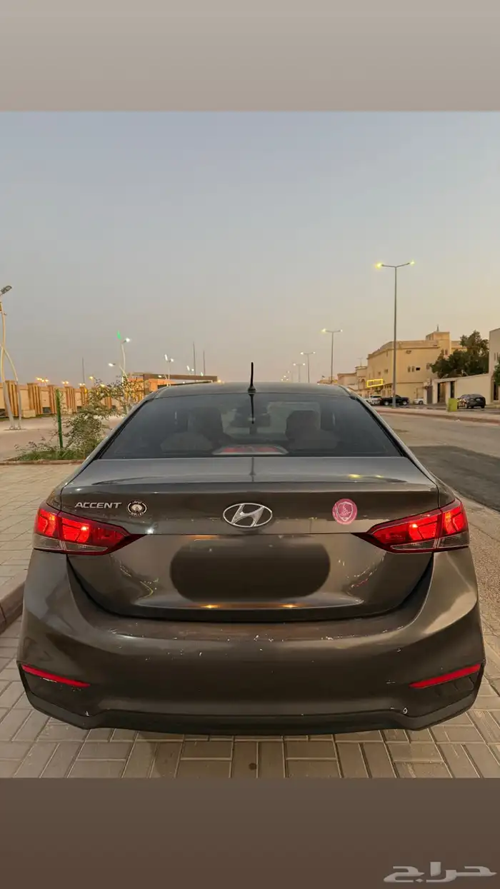 أكسنت وكالة مالك اول 1