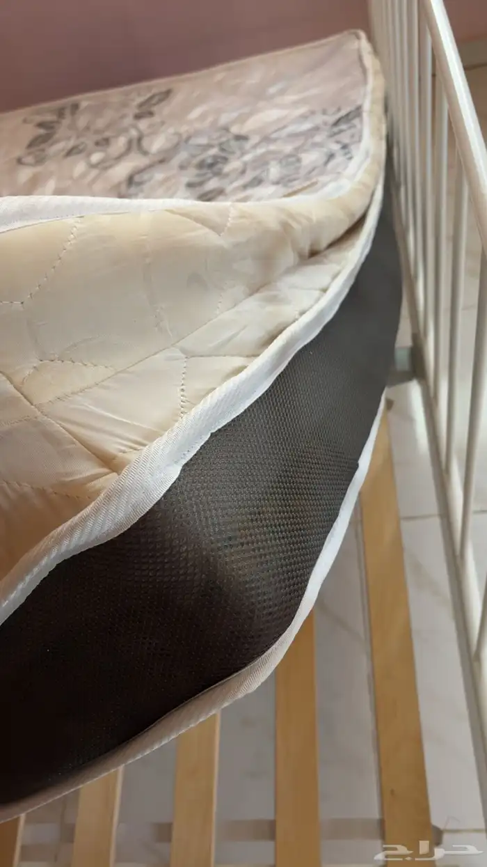 سرير ايكيا نفر ونص مع مرتبه بيع مستعجل 1