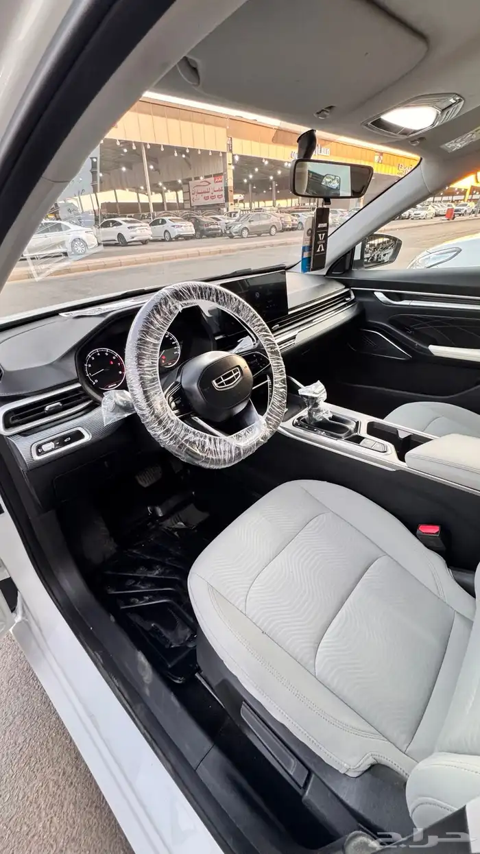 جيلي امجراند موديل 2023 4