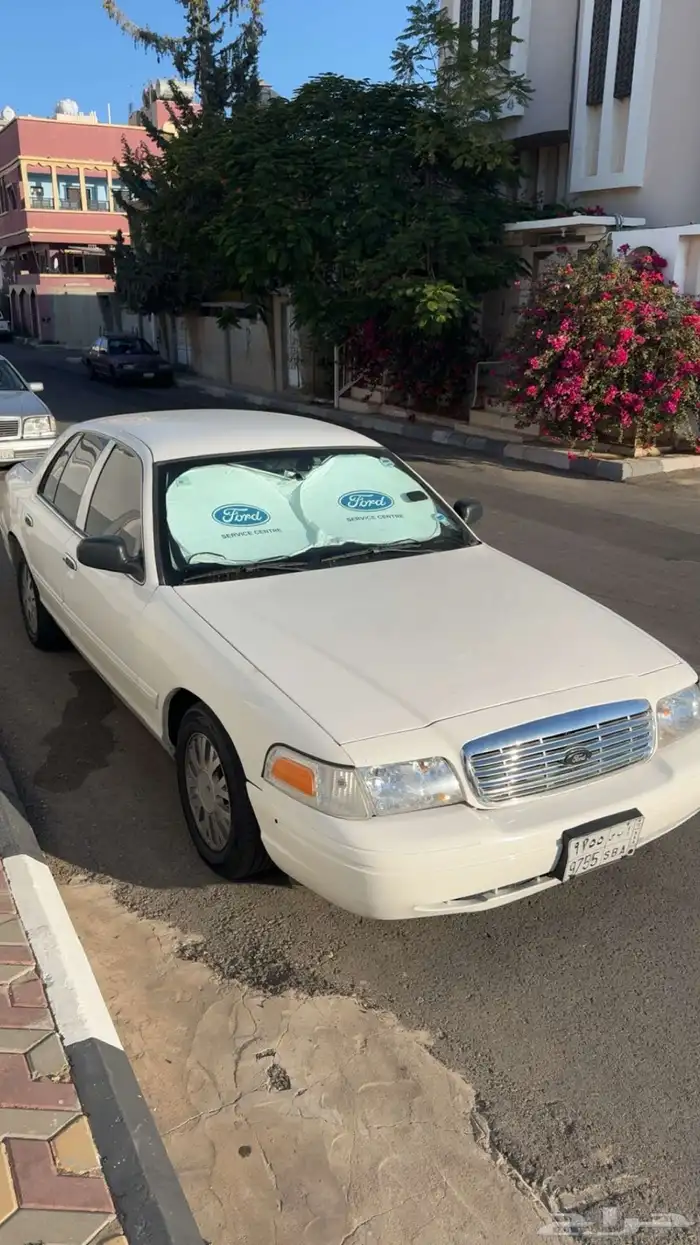 فورد فكتوريا 2004 امريكي 3