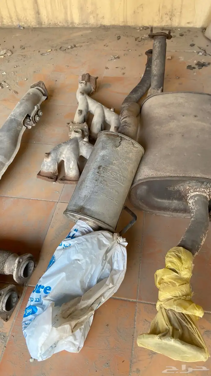 للبيع قطع نيسان باترول فتك متنوعة 3