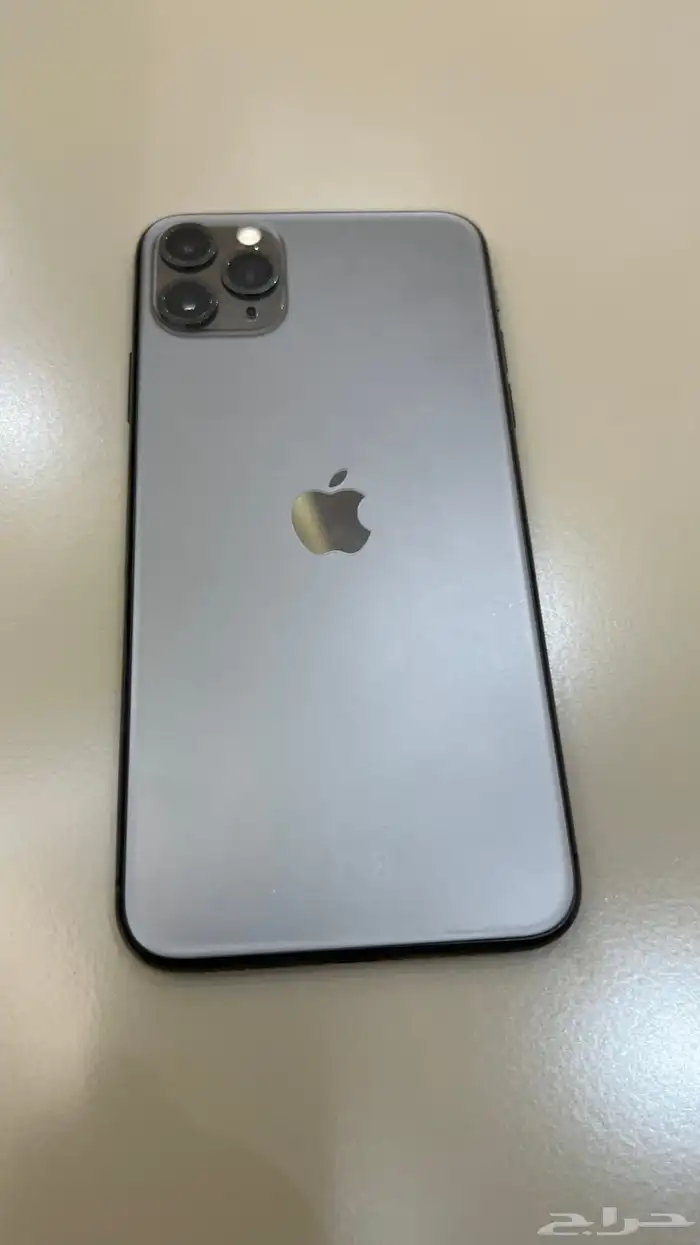 ايفون 11 بروماكس 0