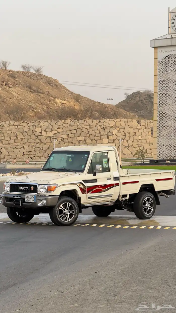 للبيع شاص ممشى 122   رقم التواصل 6