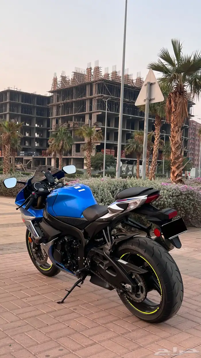 دباب ريس سوزوكي للبيع 750 موديل 2021 6