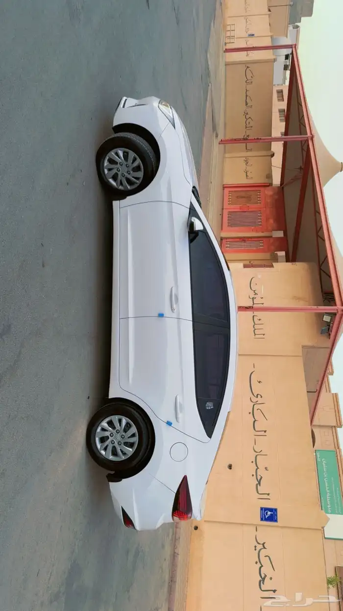 للبيع الالنترا افانتي 202 وارد كوري 1.6 بنزين 7