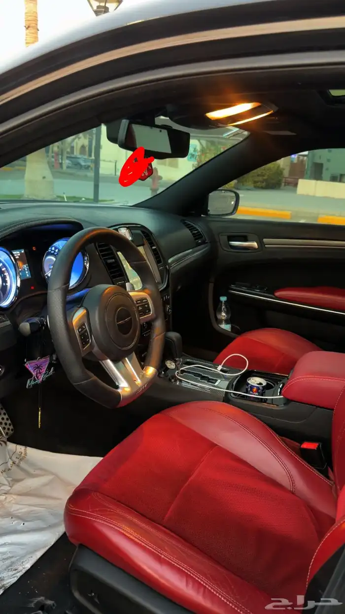 كرايسلر SRT8 6.4 2014 17