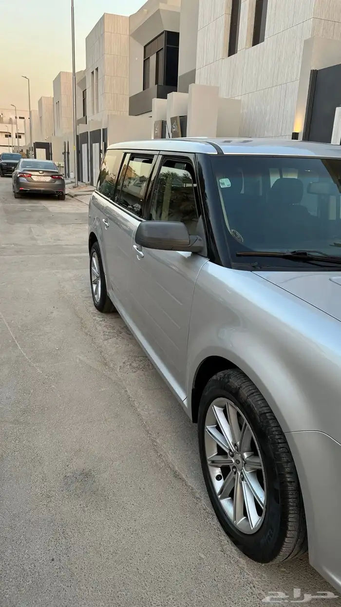 فورد فلكس 2016 للبيع 9