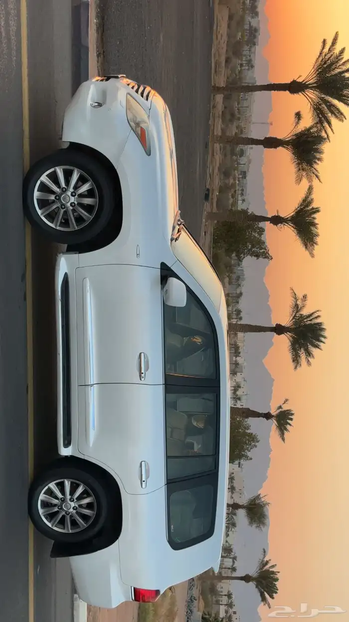 لكزس 2010 فل كامل DD للبيع 8