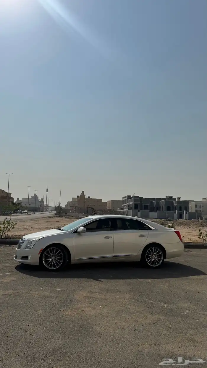 كاديلاك XTS 4