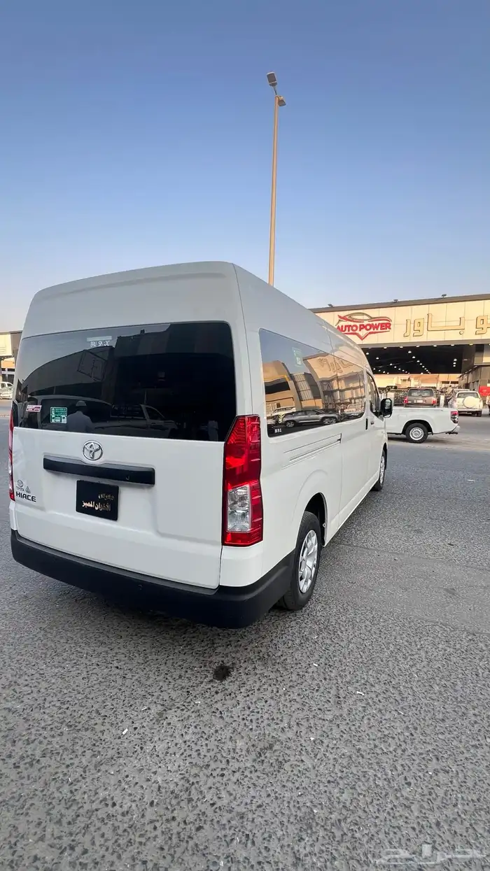 تويوتا باص 2021 سقف عالي راكب بنزين 9