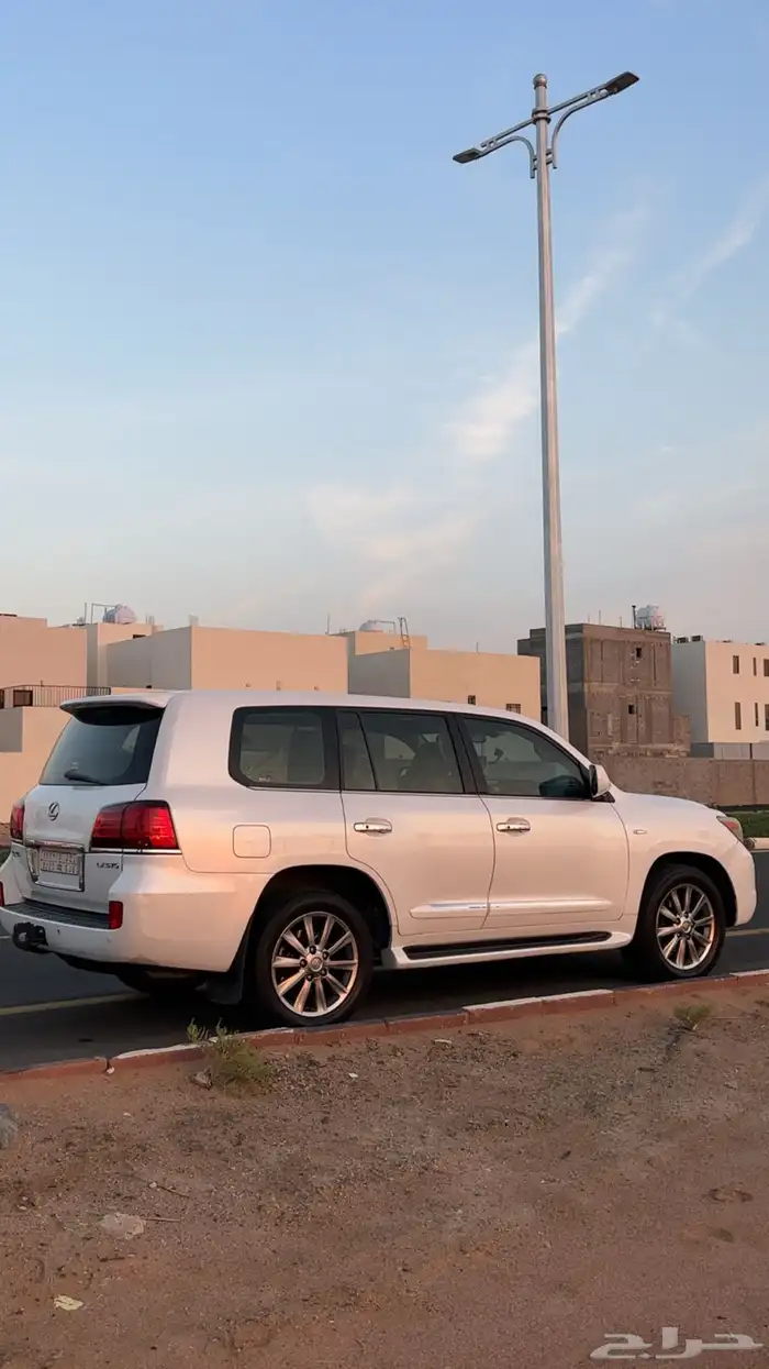 لكزس 2010 فل كامل DD للبيع 2