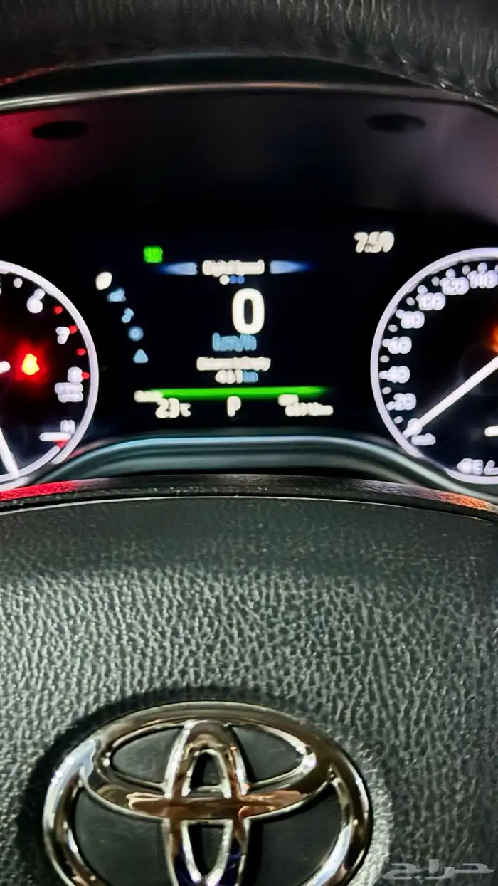 تويوتا افالون 2021 ستاندر 8