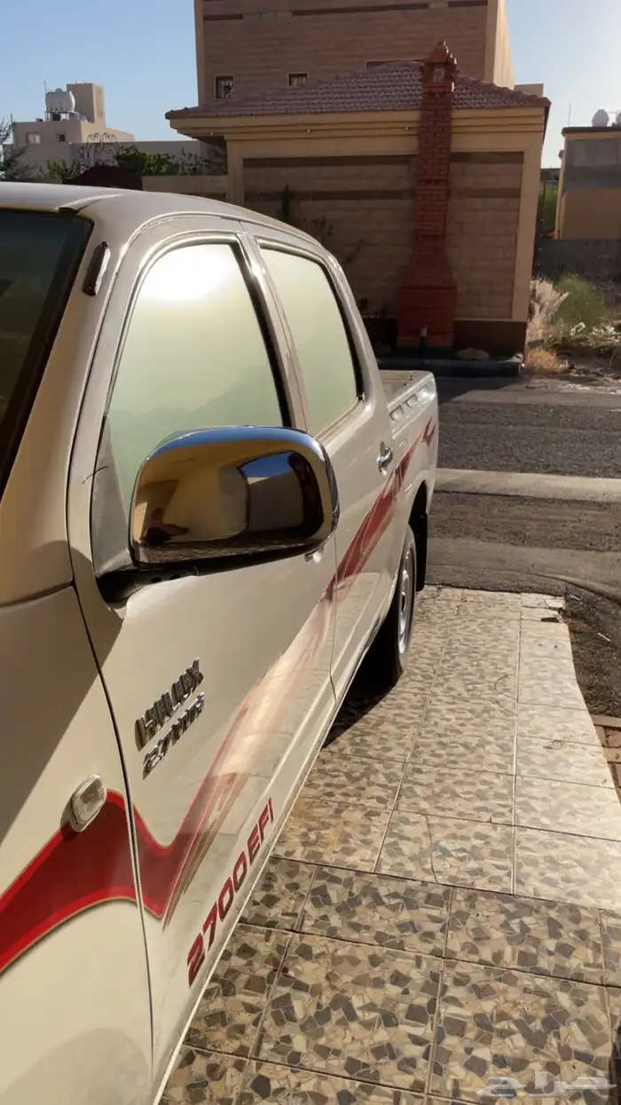 هايلوكس غمارتين مخزنه 2011 4