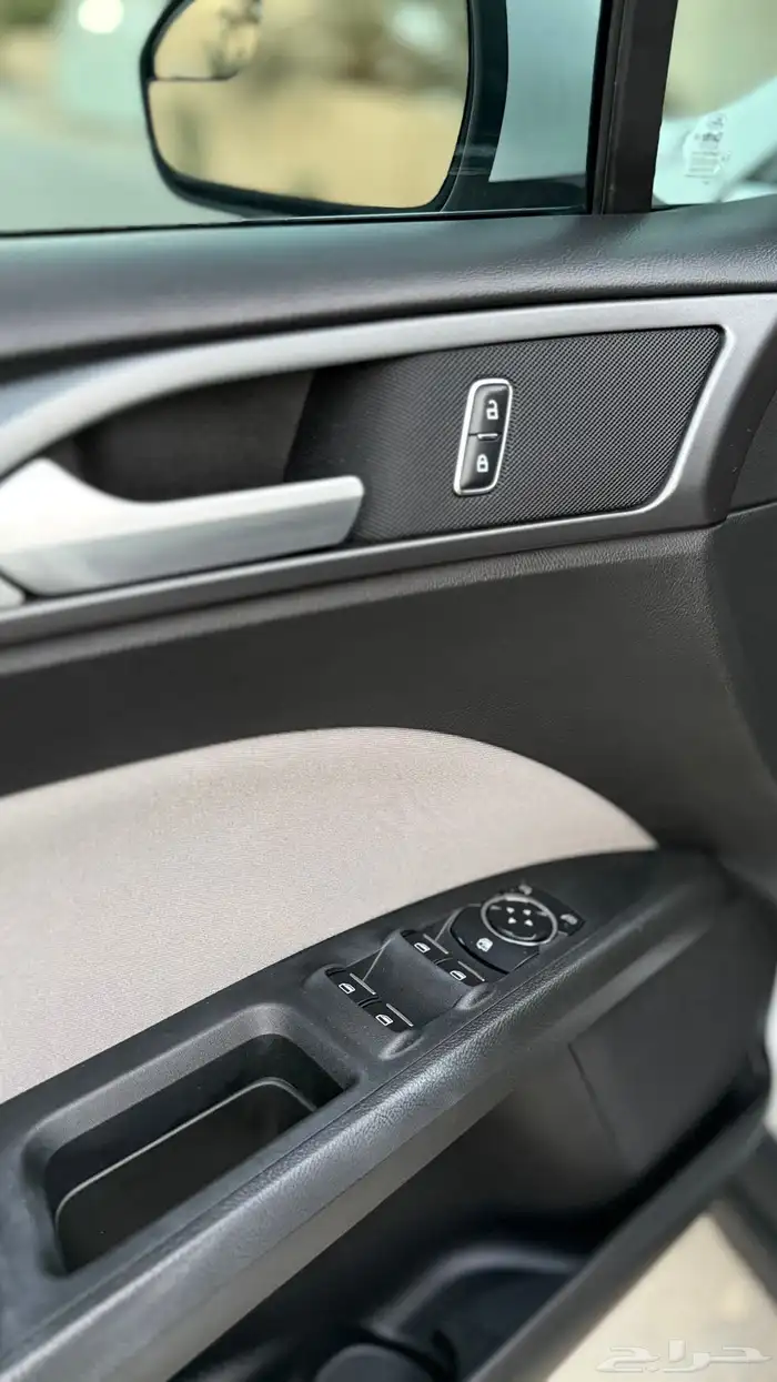 للبيع فورد فيوجن 2016 نظيف جدا 11