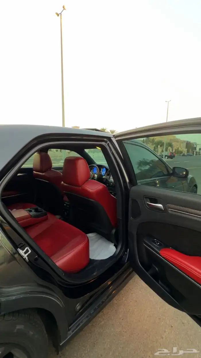 كرايسلر SRT8 6.4 2014 7