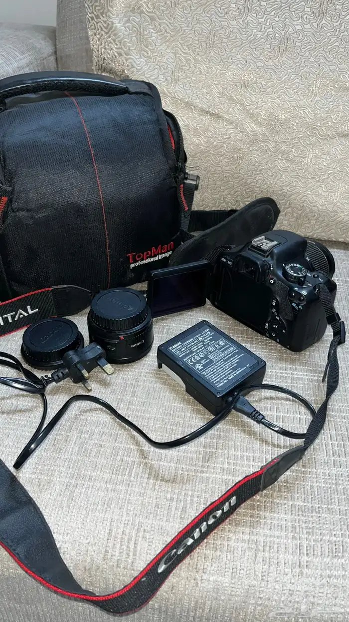 كاميره كانون D600 0