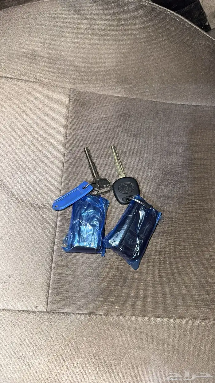 للبيع جيب ربع بلد 77