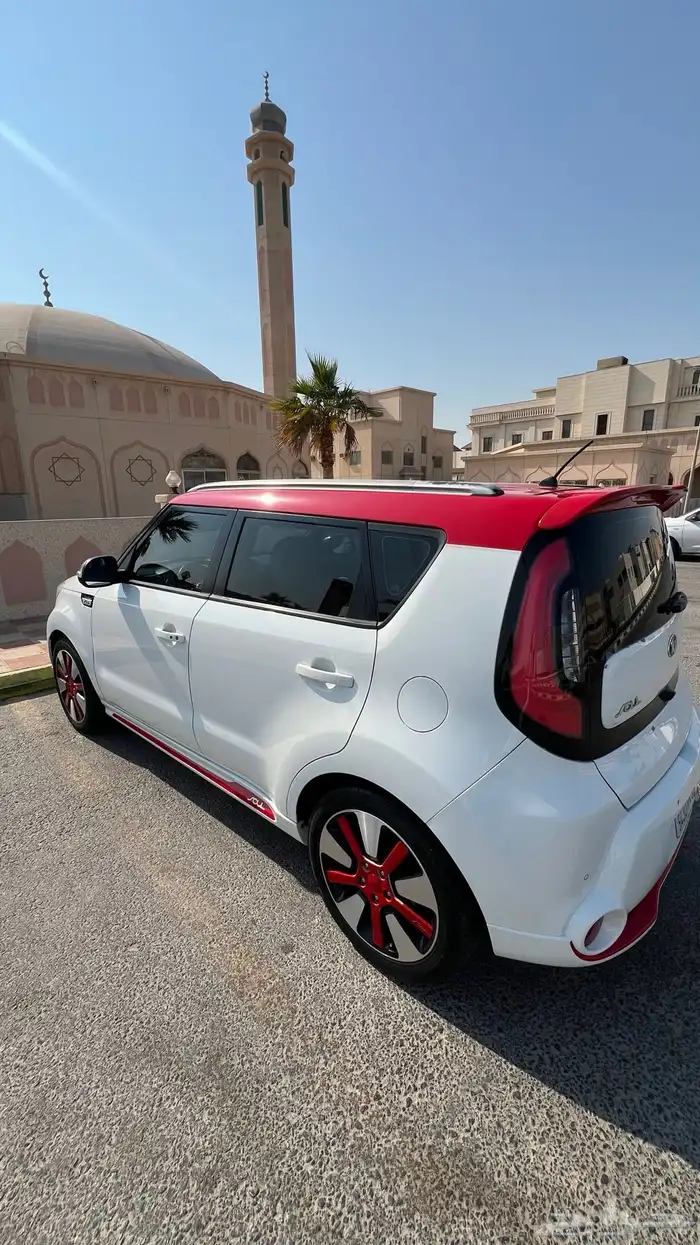 كيا سول نظيفة 2015 ممشى 137 الف فل كامل سبورت 0