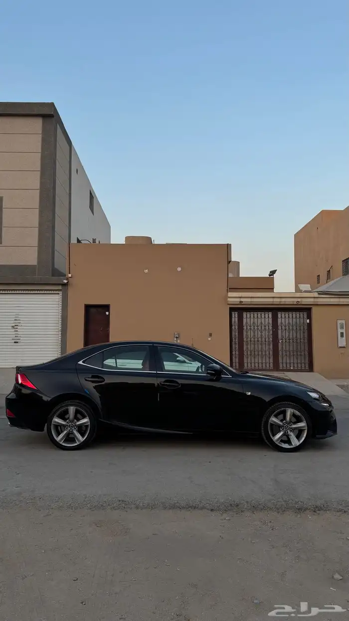 لكزس is2016 بدي وكاله 7