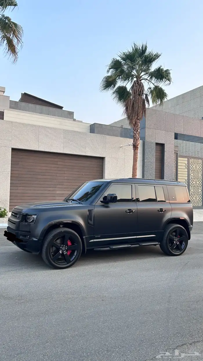 لاند روفر ديفندر x110 موديل 2022 الفردان 0