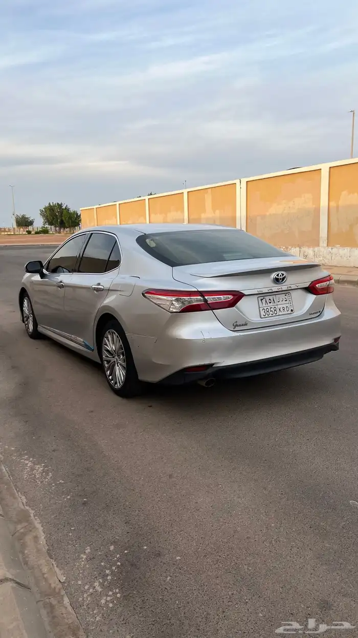 كامري هايبرد 6