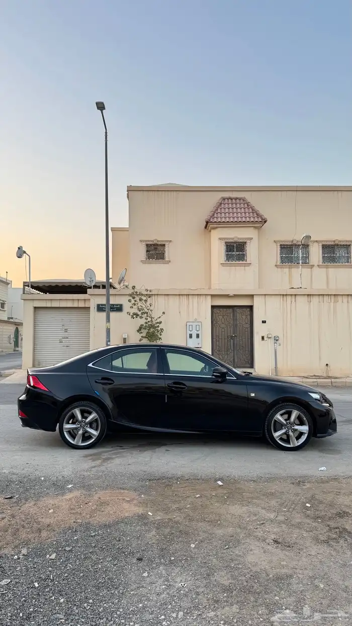 لكزس is2016 بدي وكاله 16