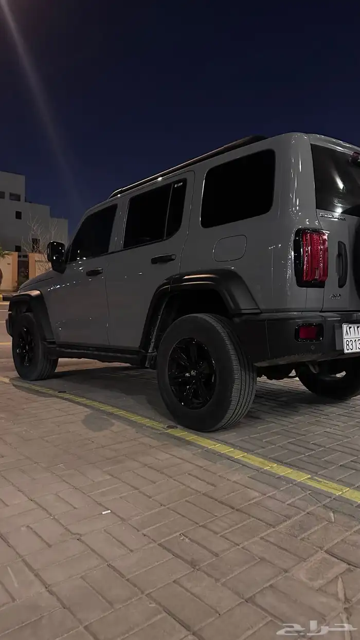 جنوط تانك 300 2025 استخدام سنه عدد 5 للبيع 0