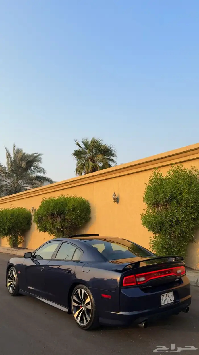 تشارجر SRT 6.4 2013 7