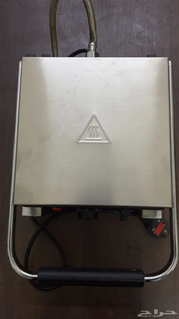 ماكينة صنع الوافل كبيرة الكهربائية 1