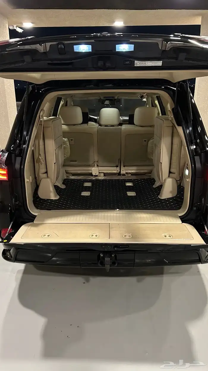 جيب لكزس 2021 بلاك اديشن بريمي 14