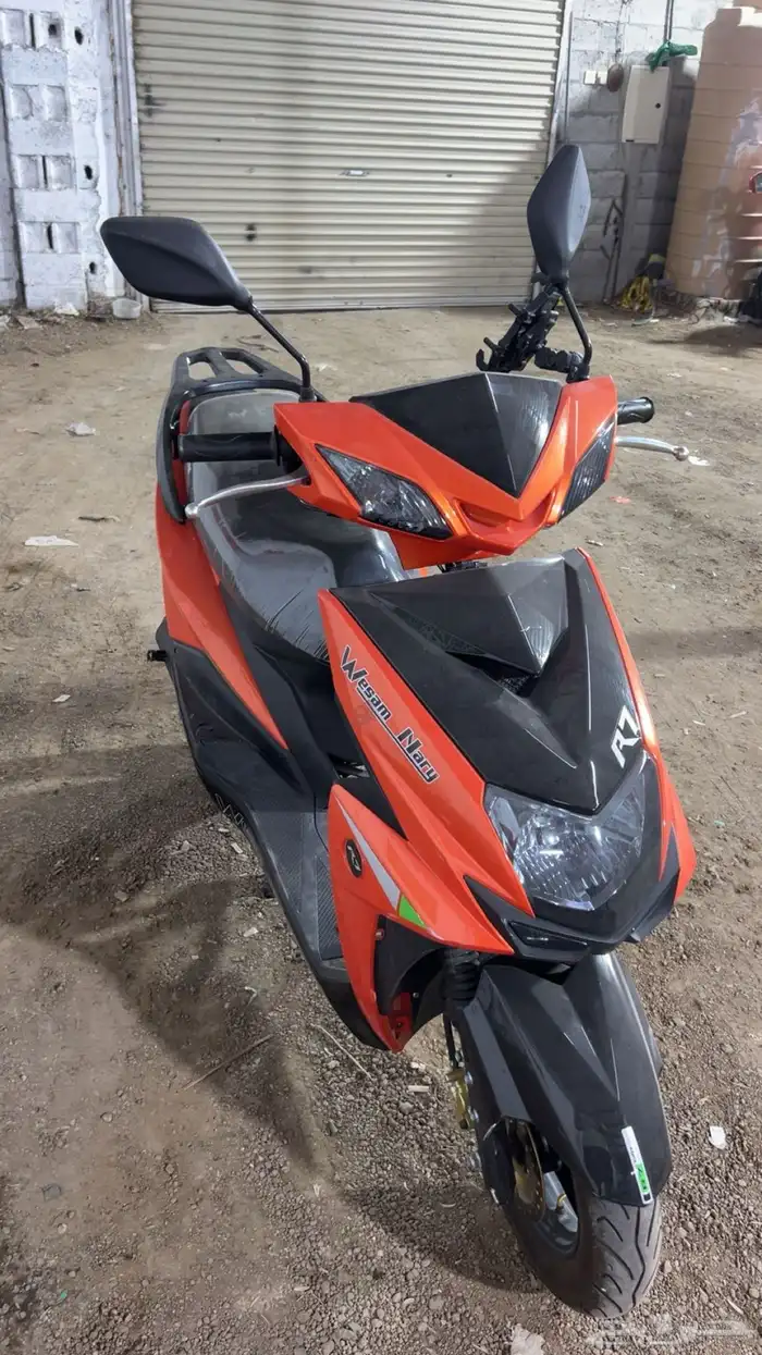 دباب شبيه الافنس بدون لوائح موجوده اوراقه الجمركيه 1