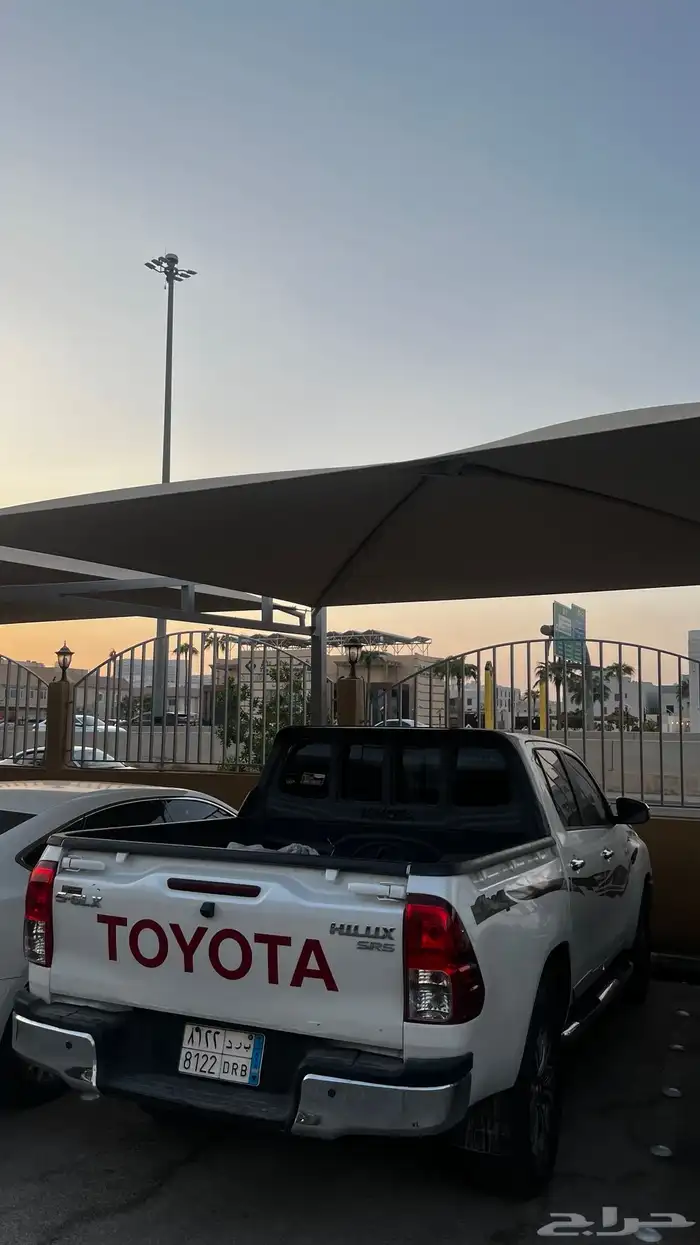 هايلكس 2020 دبل فل كامل نضيف 1