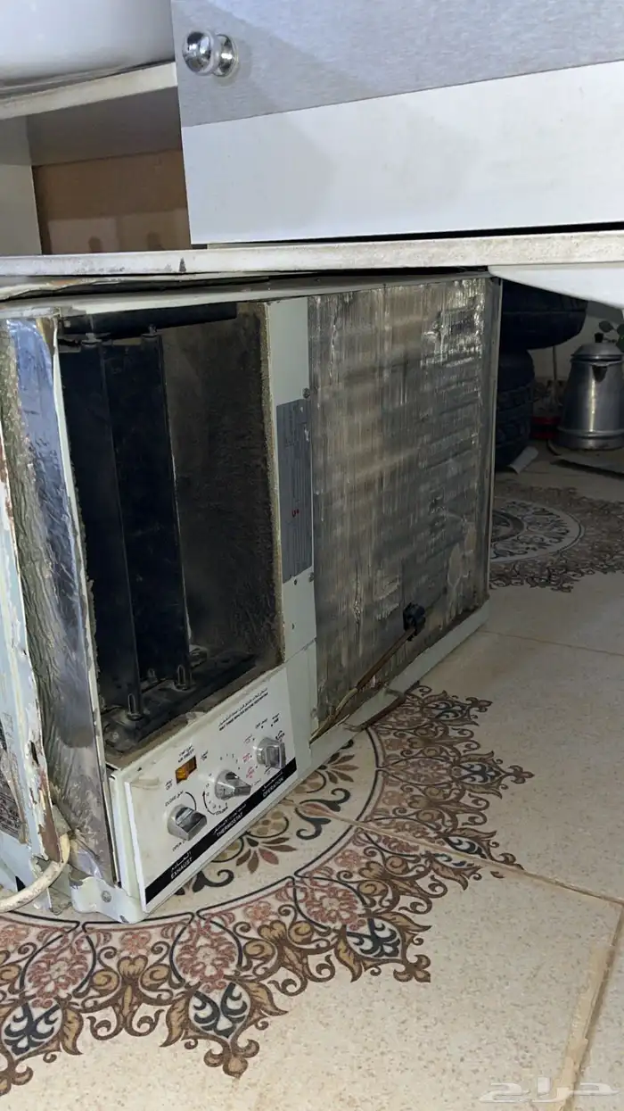 مكيف شغال بارد سرير ودولاب وغساله للبيع 2