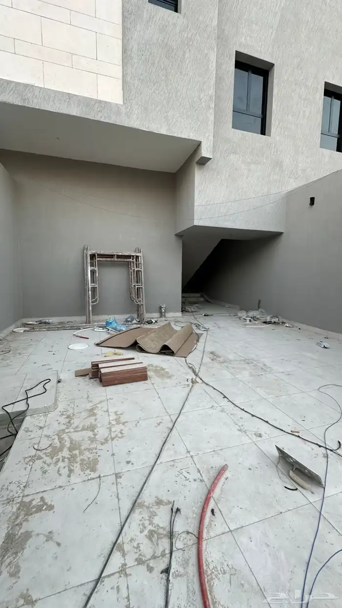 للبيع شقق دبلكس خلف آلسعودي الألماني 8