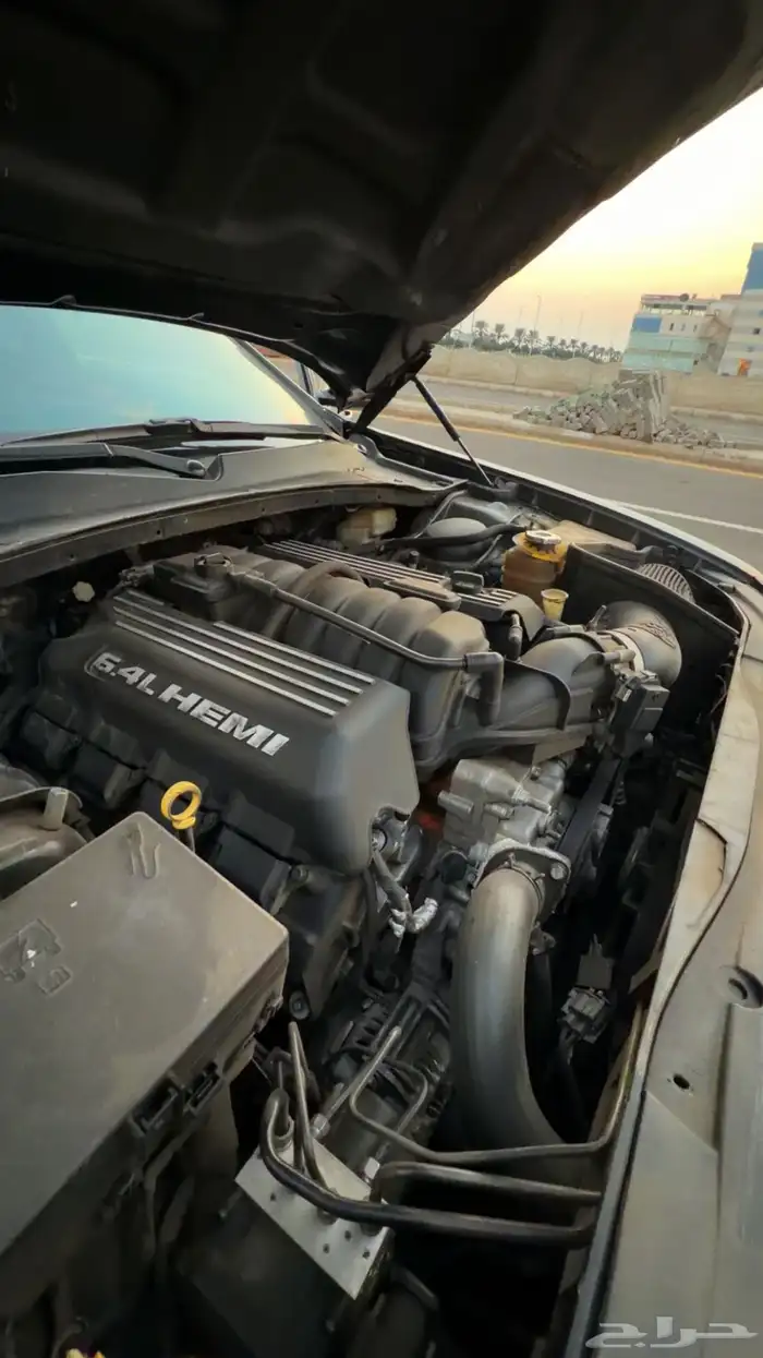 كرايسلر SRT8 6.4 2014 18