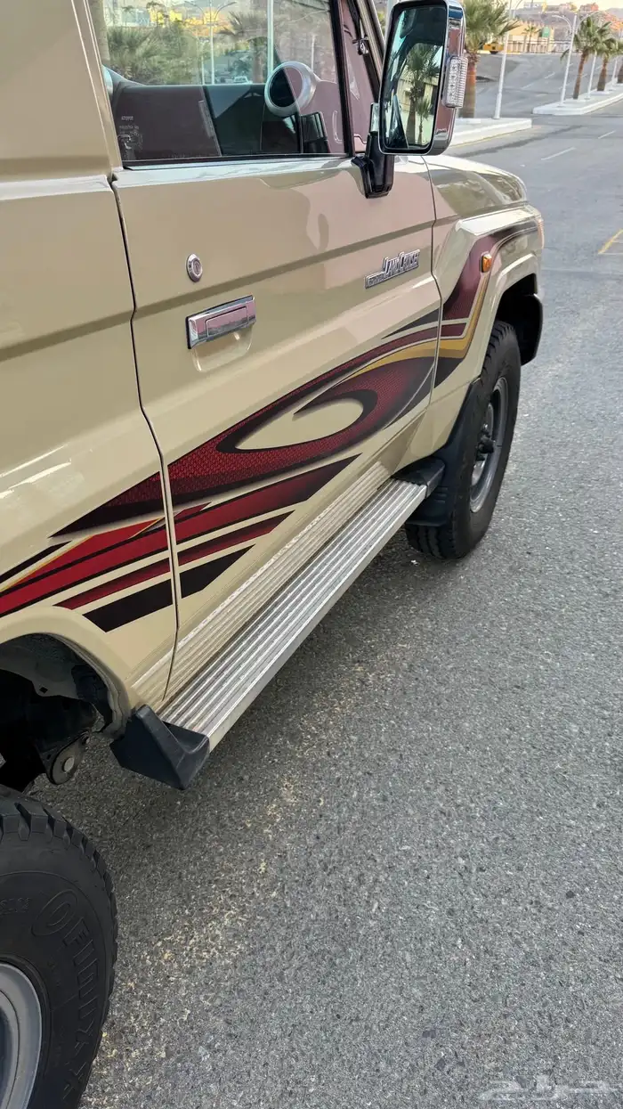 للبيع جيب ربع بلد 21