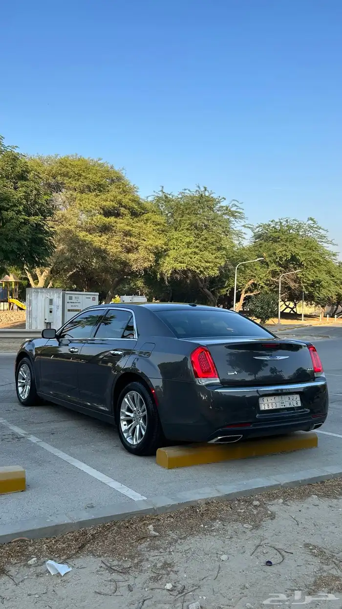 كرايسلر C300 4