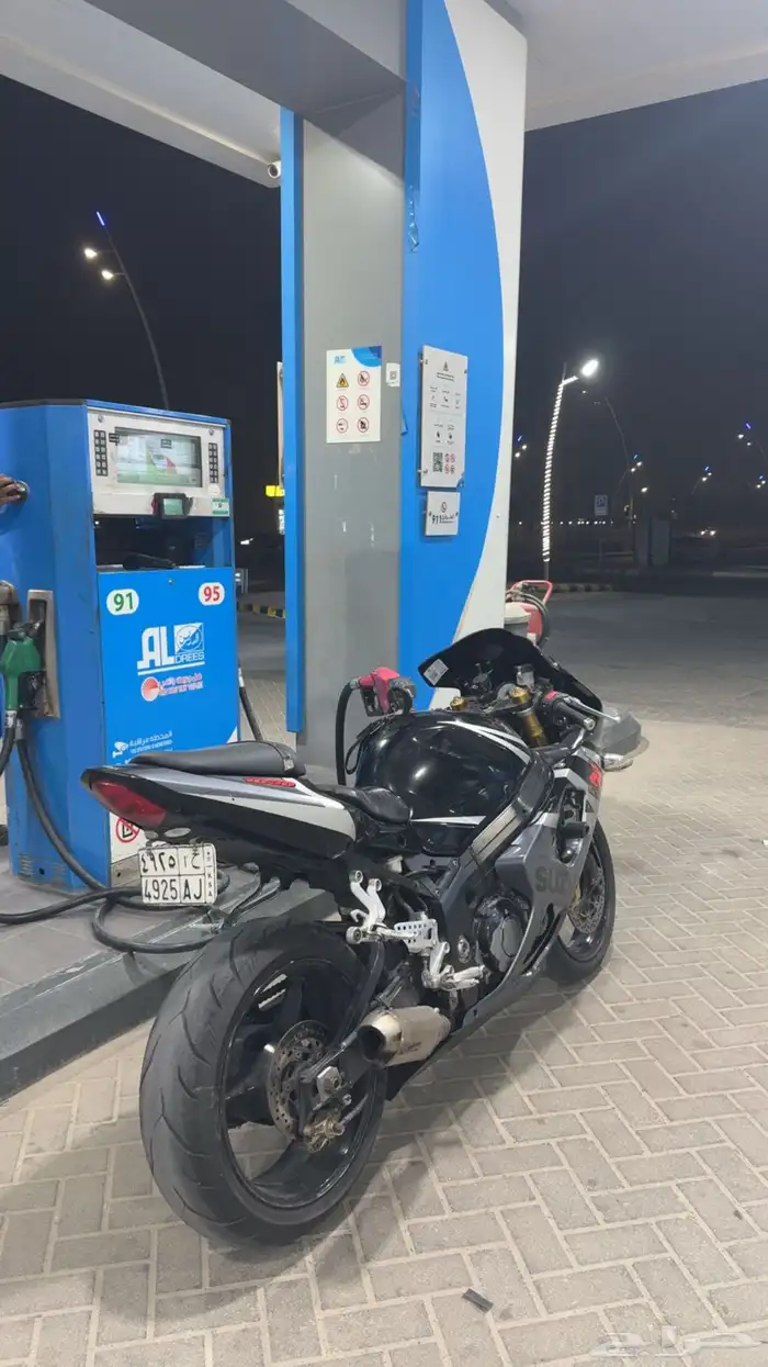 ريس سزوكي 2004 2