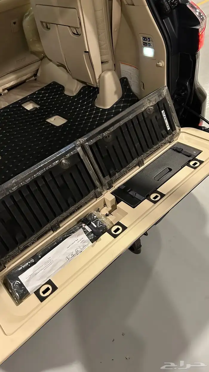 جيب لكزس 2021 بلاك اديشن بريمي 21