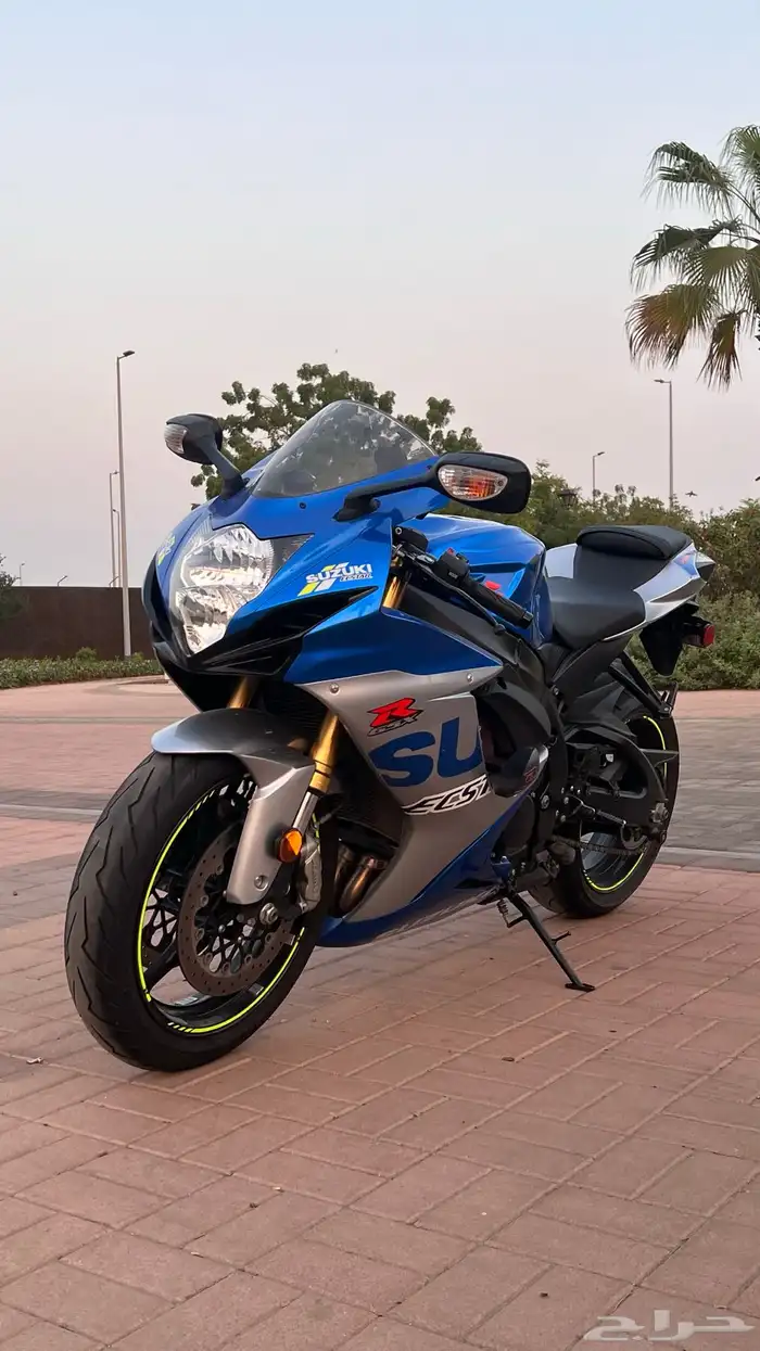 دباب ريس سوزوكي للبيع 750 موديل 2021 0