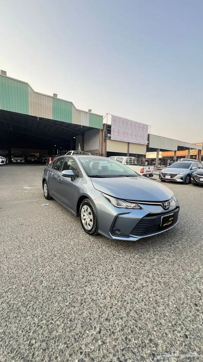 كورولا 2022 استندر 2.0 بنزين 1