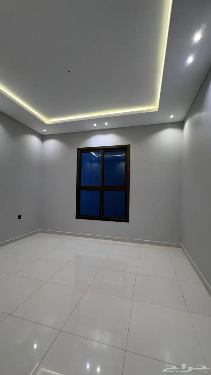 للبيع فيلا مستقله دورين وملحق حى دره الموسى مكتمل الخدمات 30