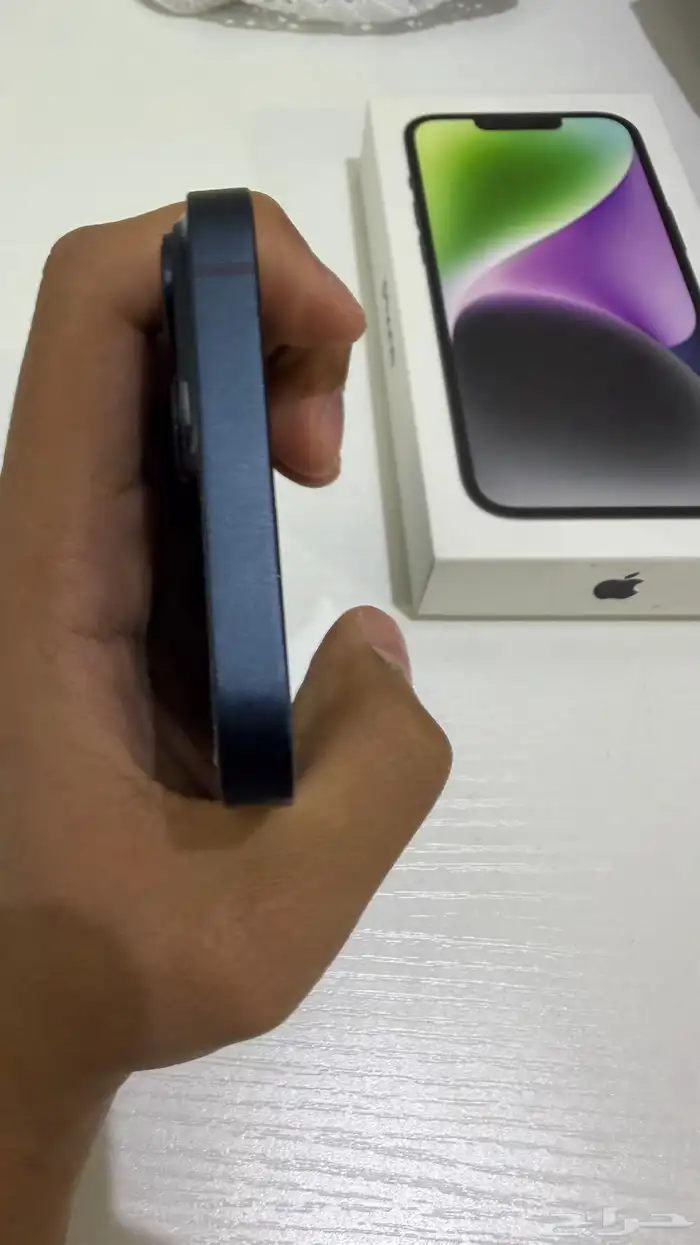 ايفون 14 العادي 1