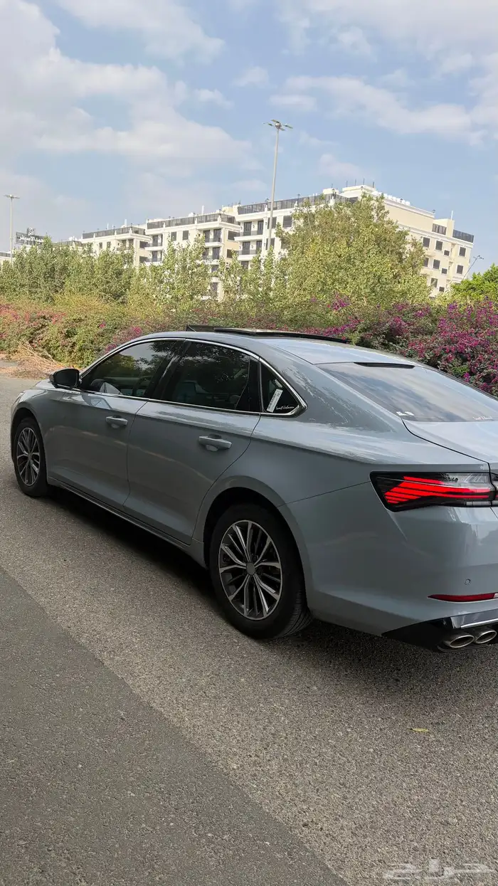 جيلي بريفيس 2025 9