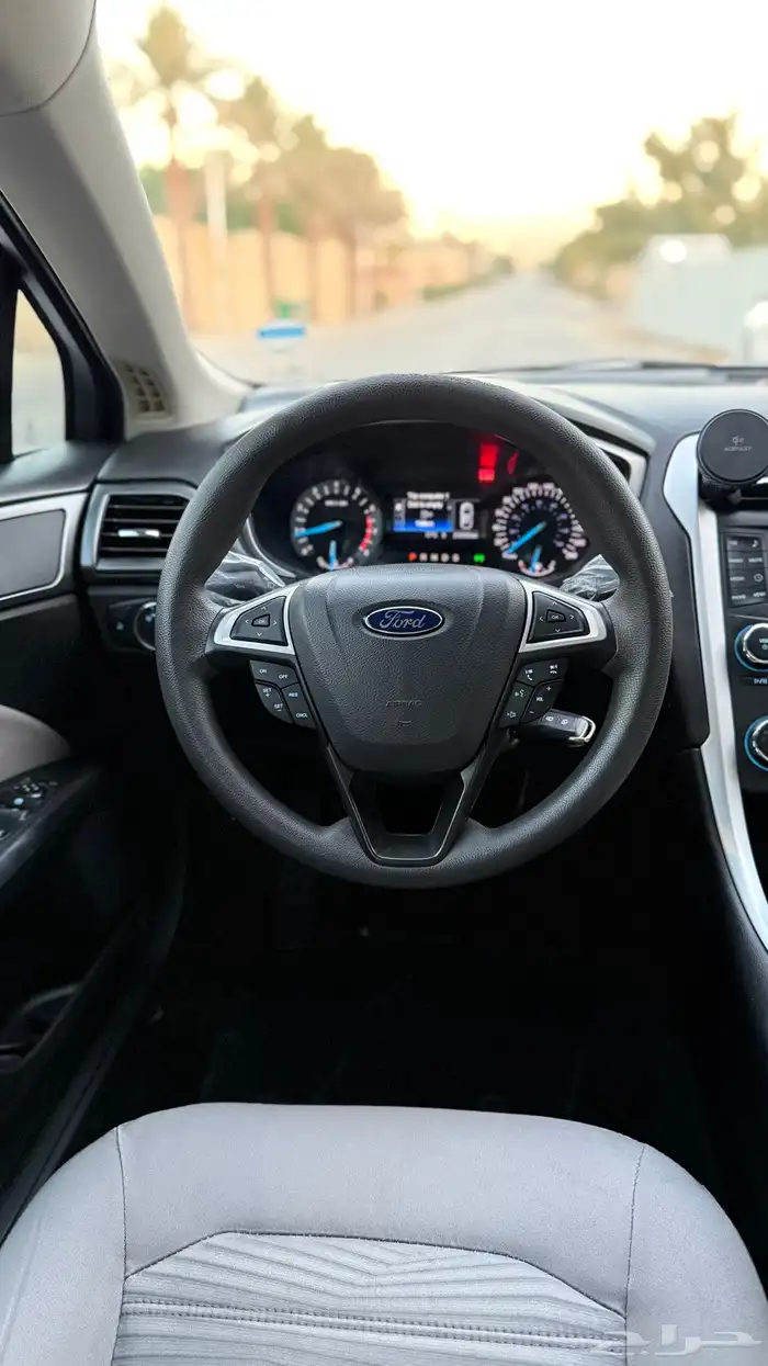 للبيع فورد فيوجن 2016 نظيف جدا 16